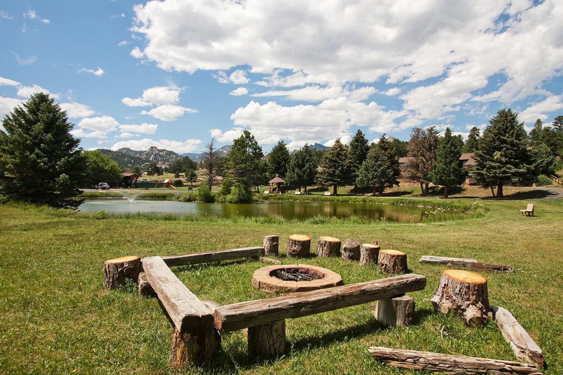 Discovery Lodge Estes Park Exterior photo